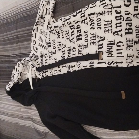 Hooded Dress - Picture 1 of 2